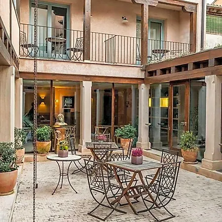 Hotel Hotel Ayllon Ayllón