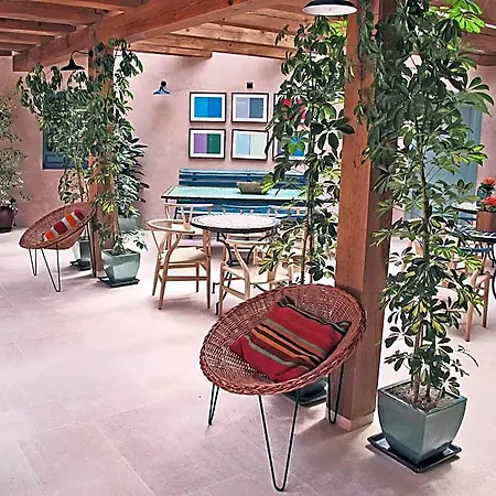 Hotel Ayllon 4*