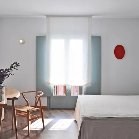 Szálloda Hotel Ayllon 4*