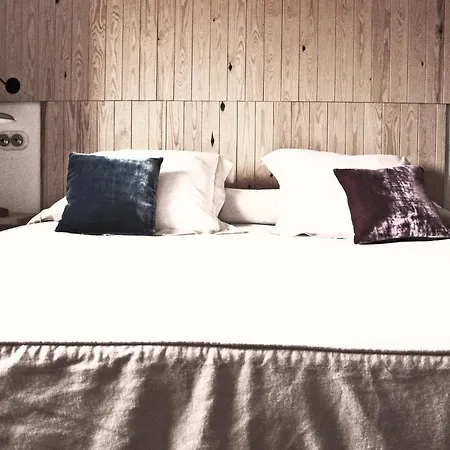 Hotel Ayllon Hotel