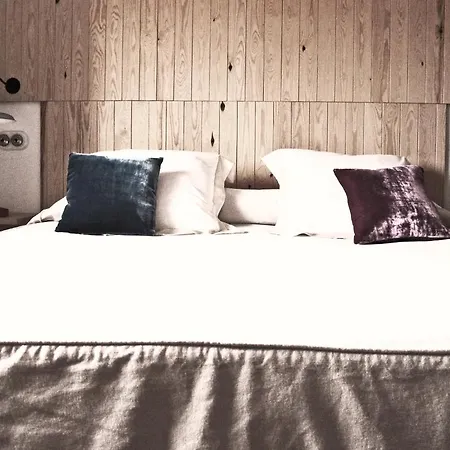 Hotel Ayllon Hotel