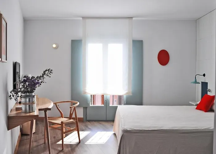 Hotel Hotel Ayllon 4*