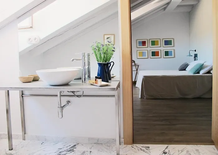 Hotel Hotel Ayllon 4*